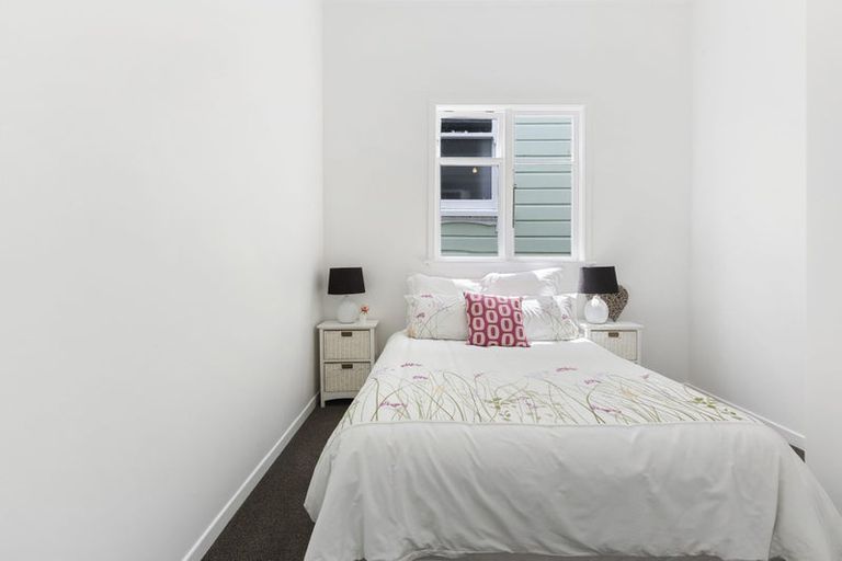 Photo of property in 19 Emerson Street, Berhampore, Wellington, 6023