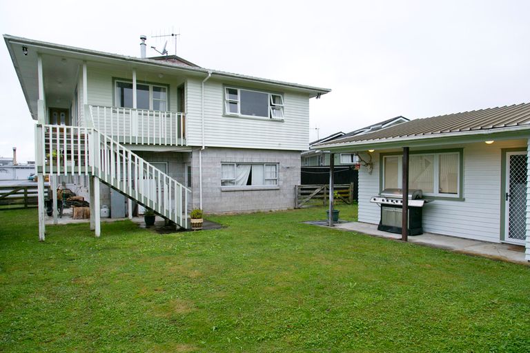 Photo of property in 21 Te Rangitautahanga Road, Turangi, 3334