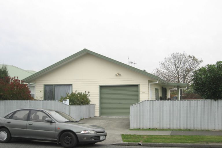 Photo of property in 2b Seddon Crescent, Marewa, Napier, 4110