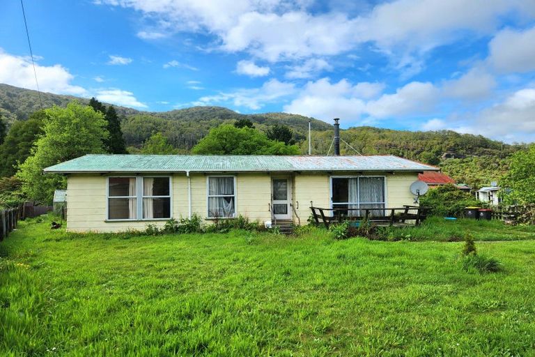 Photo of property in 702 Taylorville Road, Taylorville, Greymouth, 7805