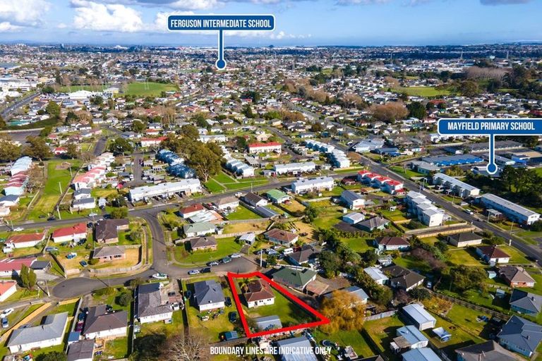 Photo of property in 14 Matamata Place, Otara, Auckland, 2023