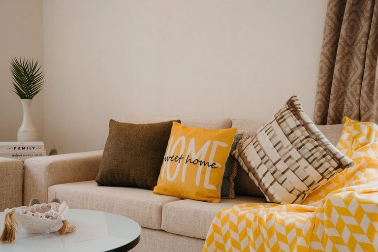 Photo of property in 1/147 Spinella Drive, Bayview, Auckland, 0629