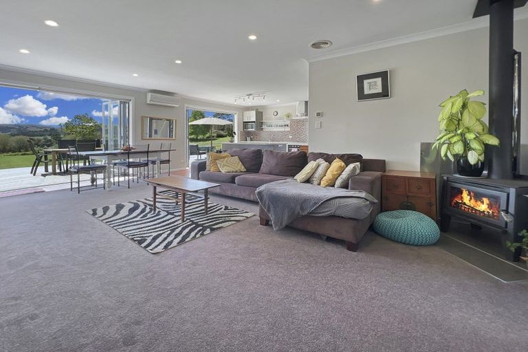 Photo of property in 960 Whangaripo Valley Road, Whangaripo, Wellsford, 0972