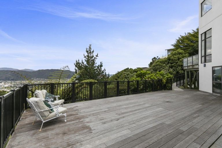 Photo of property in 23 Meadowbank Drive, Belmont, Lower Hutt, 5010