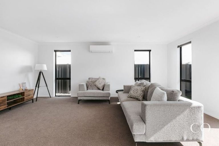 Photo of property in 22 Pioneer Crescent, Omokoroa, 3114