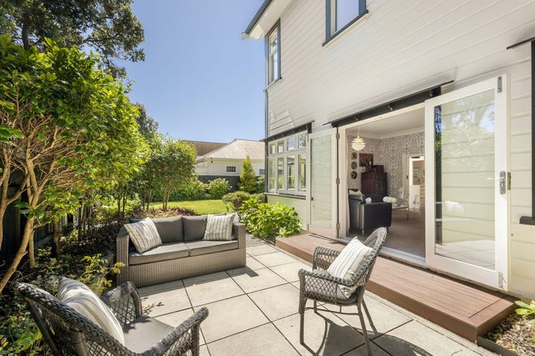 Photo of property in 47 Dundas Street, Seatoun, Wellington, 6022