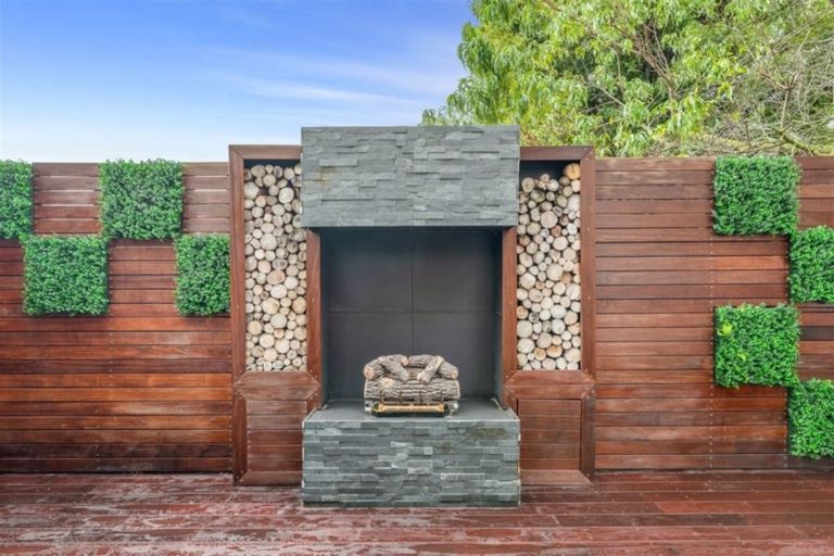 Photo of property in 15a Dickens Street, Addington, Christchurch, 8024