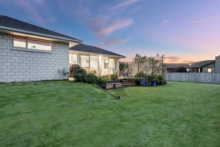 Photo of property in 190 Rowesdale Drive, Ohauiti, Tauranga, 3112