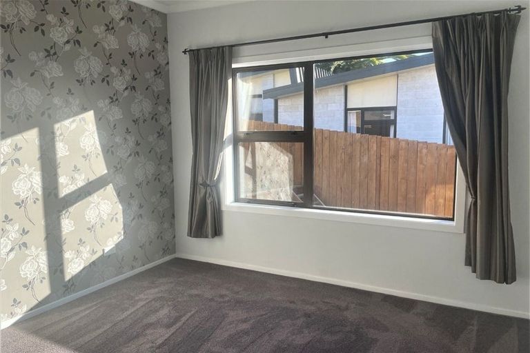 Photo of property in 140 Douglas Street, Highfield, Timaru, 7910