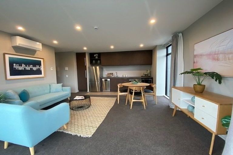 Photo of property in 34 Red Oaks Drive, Frankton, Queenstown, 9300