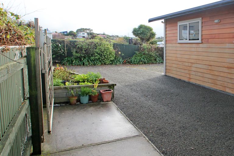 Photo of property in 8b Magdala Street, Kakanui, Oamaru, 9495