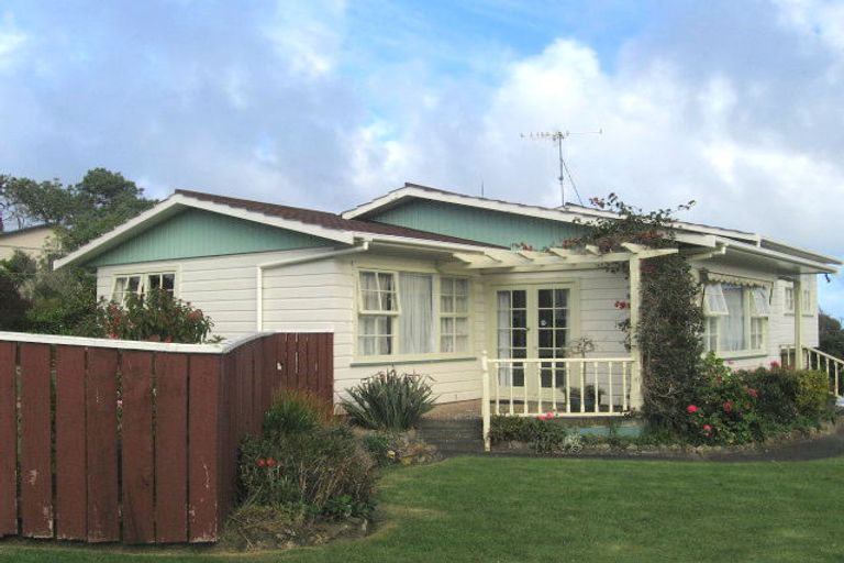 Photo of property in 2 Kawau Place, Otamatea, Whanganui, 4500