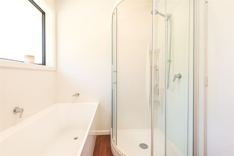 Photo of property in 23 Fairmile Place, Russley, Christchurch, 8042