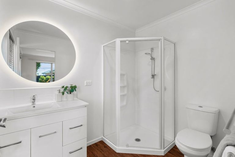 Photo of property in 10 Hurricane Way, Wigram, Christchurch, 8042