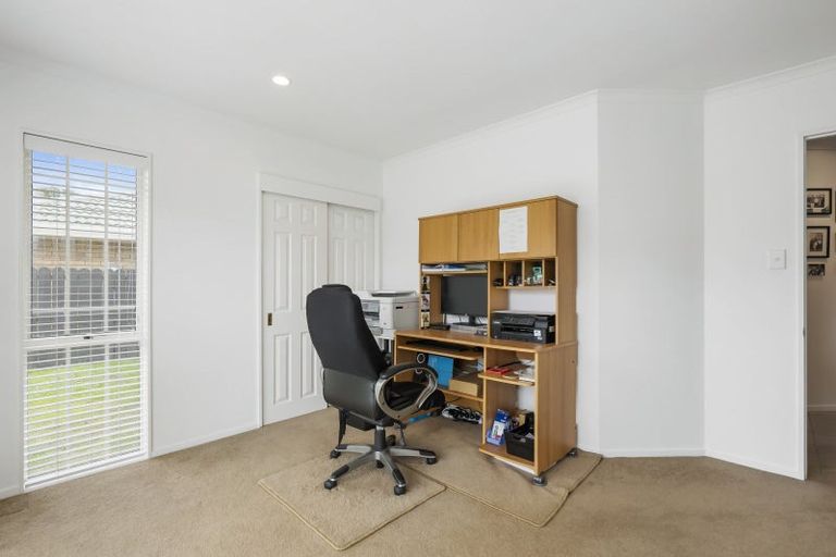 Photo of property in 15 Keppoch Court, Dannemora, Auckland, 2016