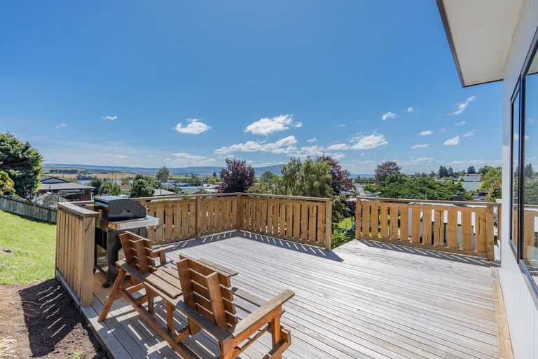 Photo of property in 12 Goodwin Street, Waihola, Milton, 9073