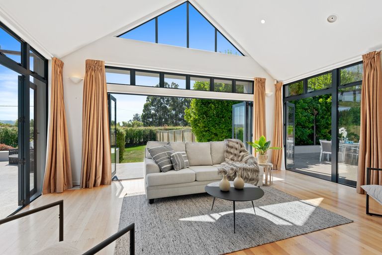 Photo of property in 105 Gladstone Road South, East Taieri, Mosgiel, 9024