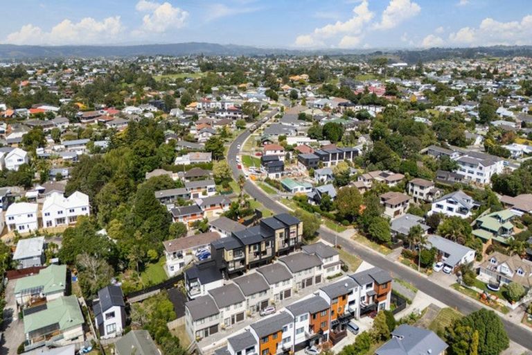 Photo of property in 3/53 Drake Street, Howick, Auckland, 2014