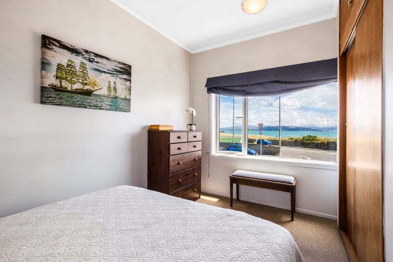 Photo of property in 765 Marine Drive, Eastbourne, Lower Hutt, 5013