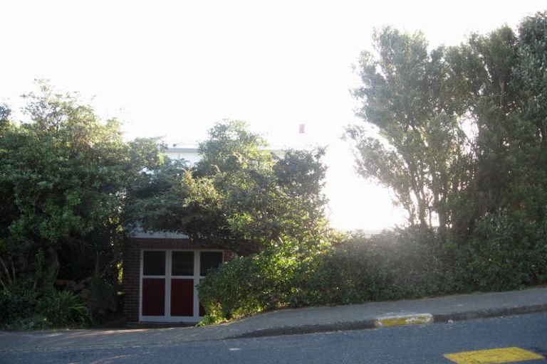 Photo of property in 17 Herewini Street, Titahi Bay, Porirua, 5022