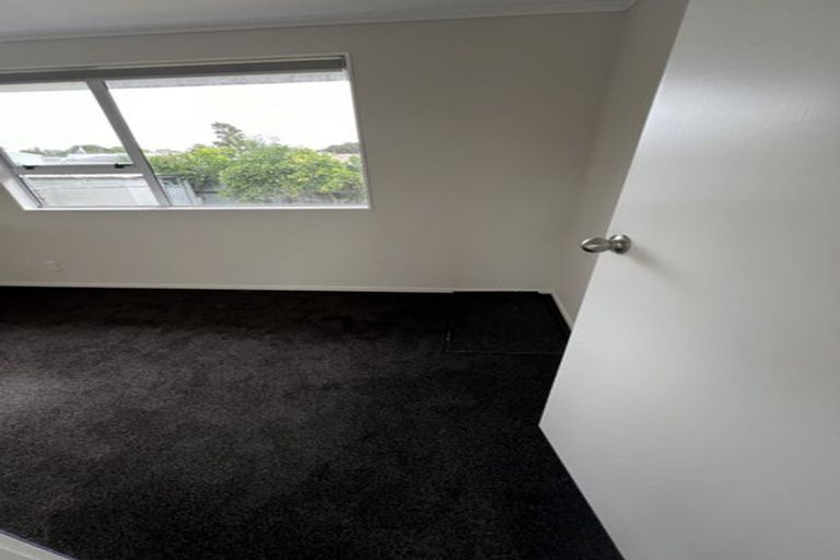 Photo of property in 35 English Street, St Andrews, Hamilton, 3200