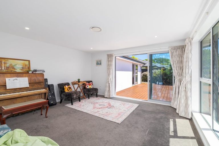 Photo of property in 58 Bradwell Crescent, Halswell, Christchurch, 8025