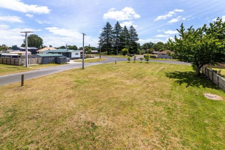 Photo of property in 64 Moana Crescent, Mangakino, 3421