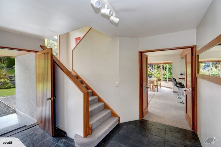 Photo of property in 56 Ellesmere Street, Ravensbourne, Dunedin, 9022