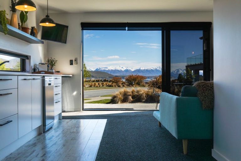 Photo of property in 5 Mistake Drive, Lake Tekapo, 7999