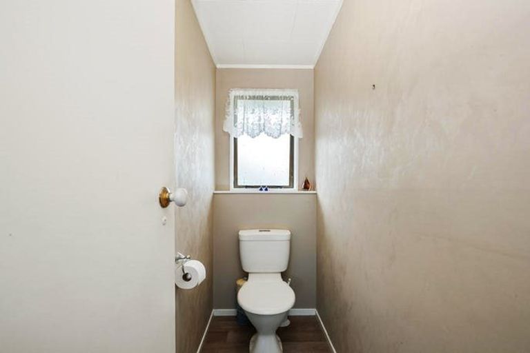 Photo of property in 6 Wairoa Place, Tokoroa, 3420