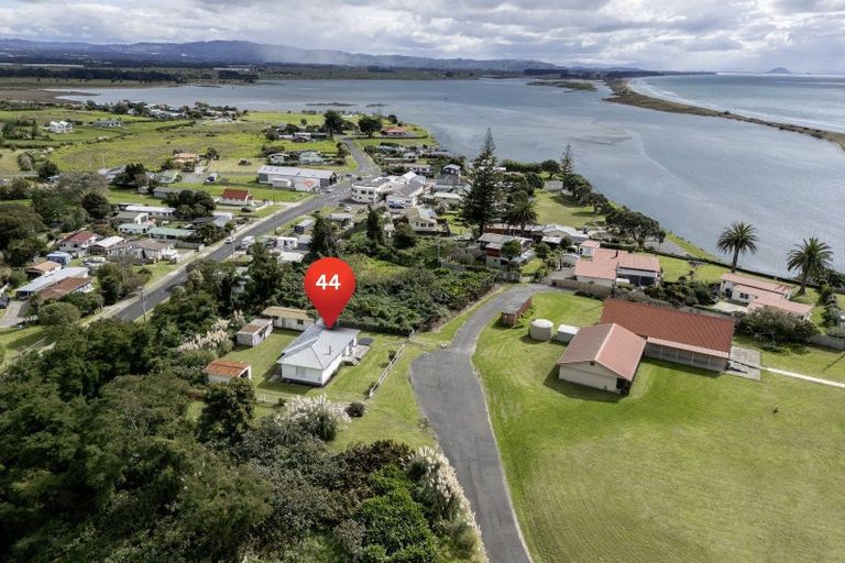 Photo of property in 44 Te Awhe Road, Maketu, Paengaroa, 3189