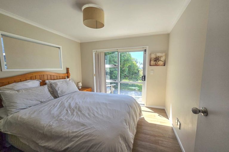 Photo of property in 585 Pukehina Parade, Pukehina, Te Puke, 3189