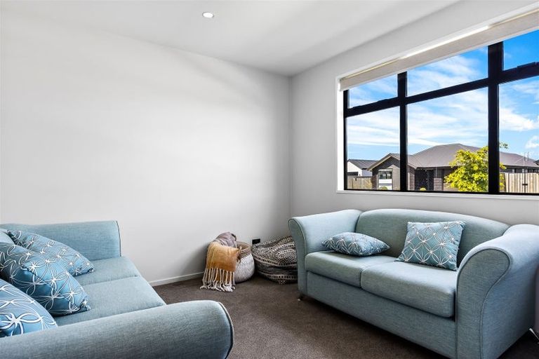 Photo of property in 7 Crossley Avenue, Woodend, 7610