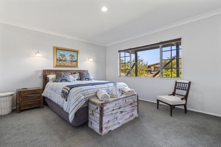 Photo of property in 13 Ruamoana Place, Omokoroa, 3114