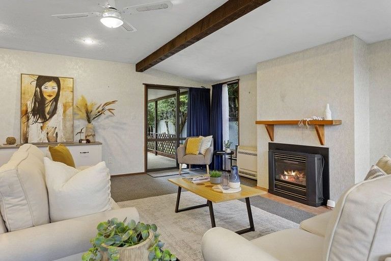 Photo of property in 51 Good Street, Rangiora, 7400