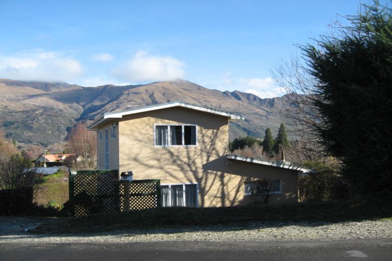 Photo of property in 98 Matai Road, Wanaka, 9305