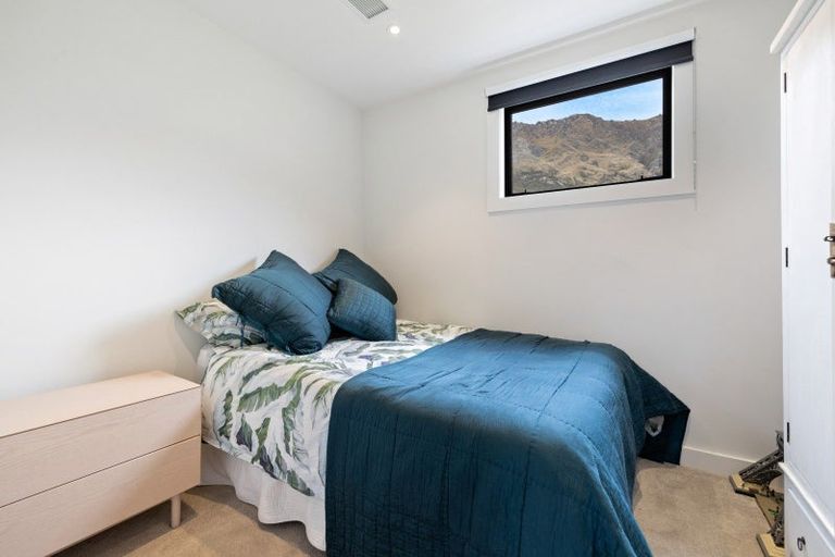 Photo of property in 7 Morepork Way, Arthurs Point, Queenstown, 9371