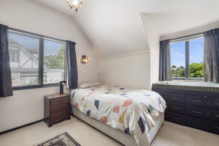 Photo of property in 52b Resolution Road, Welcome Bay, Tauranga, 3112
