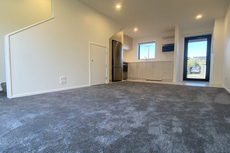 Photo of property in 1/2 Hood Street, Mount Victoria, Wellington, 6011