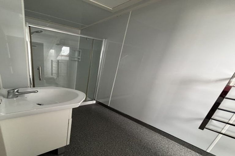 Photo of property in 219 Leith Street, North Dunedin, Dunedin, 9016