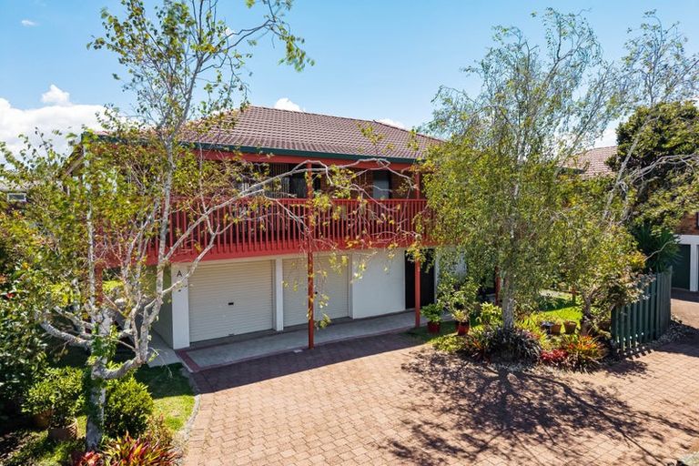 Photo of property in 1/45 Pakira Avenue, Glendene, Auckland, 0602