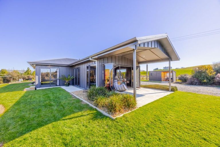 Photo of property in 40 River Road, Otane, Waipawa, 4271