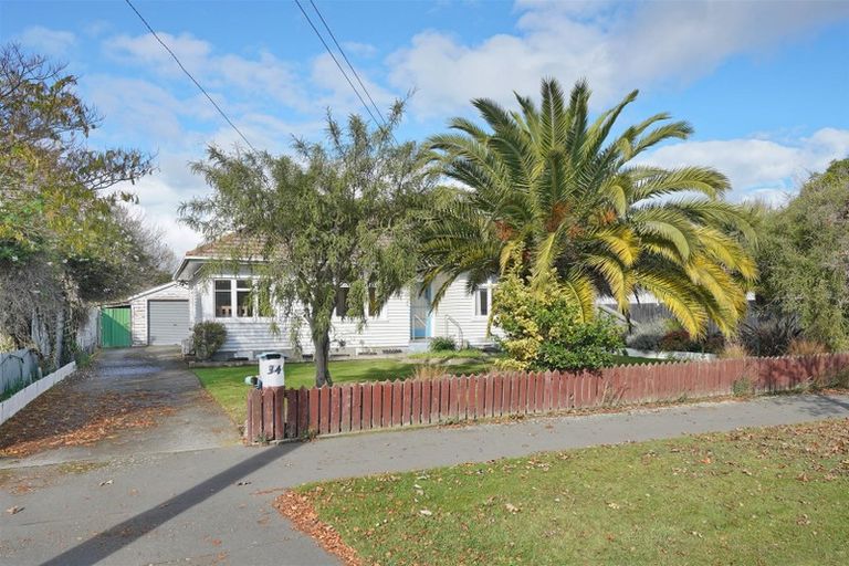 Photo of property in 34 Mcgregors Road, Bromley, Christchurch, 8062
