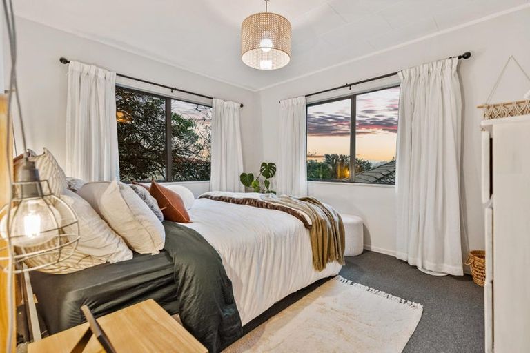 Photo of property in 1/6 Daytona Road, Henderson, Auckland, 0610