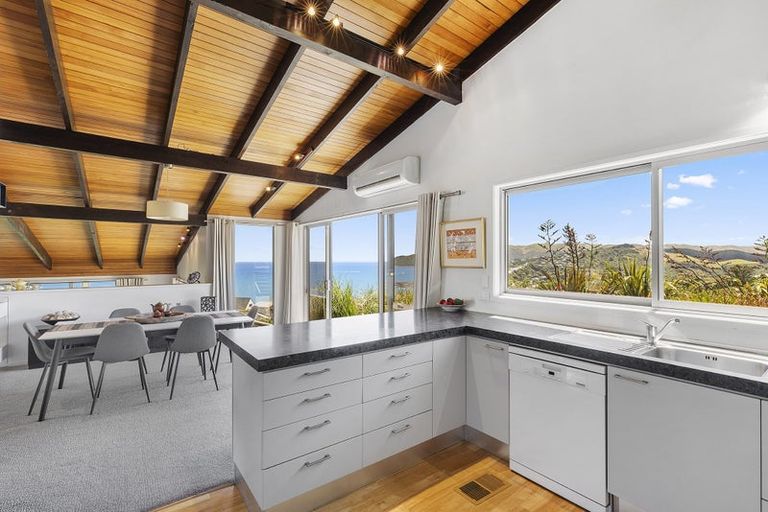 Photo of property in 9 Tregear Place, Camborne, Porirua, 5026