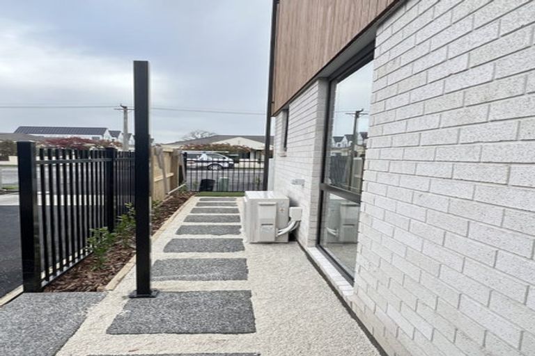 Photo of property in 2/58 Somme Street, St Albans, Christchurch, 8014