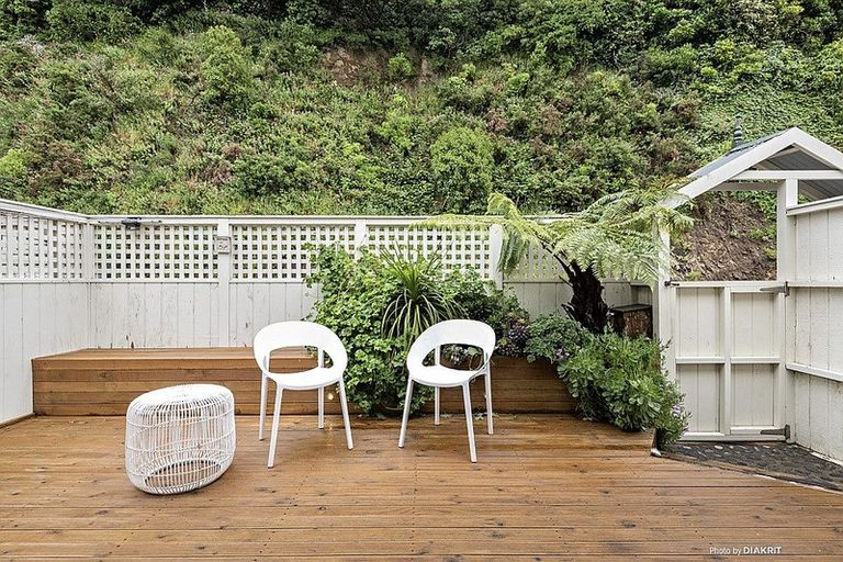 Photo of property in 153d Grant Road, Thorndon, Wellington, 6011