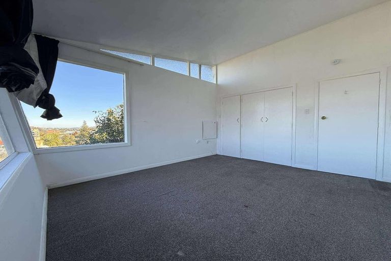 Photo of property in 43a Baroda Street, Khandallah, Wellington, 6035