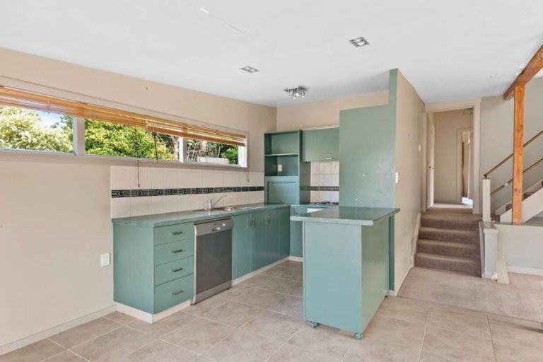 Photo of property in 61a Main Road, Redcliffs, Christchurch, 8081