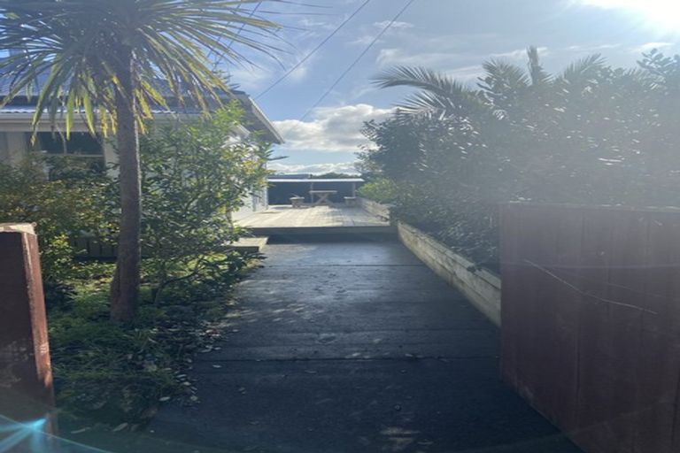 Photo of property in 1/77 Park Avenue, Papatoetoe, Auckland, 2025